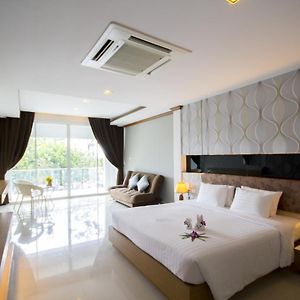 Standard Suite
